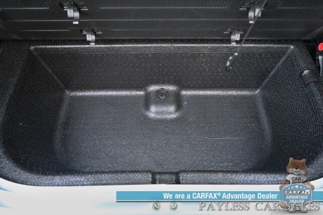 2015 Cadillac SRX SRX Premium Collection / AWD / AutoStart / Driver Assist Pkg / Heated & Cooled Leather Seats / Heated Steering Wheel / Panoramic Sunroof / NAV / Lane Departure & Blind Spot Alert / 23 MPG / Low Miles Anchorage AK