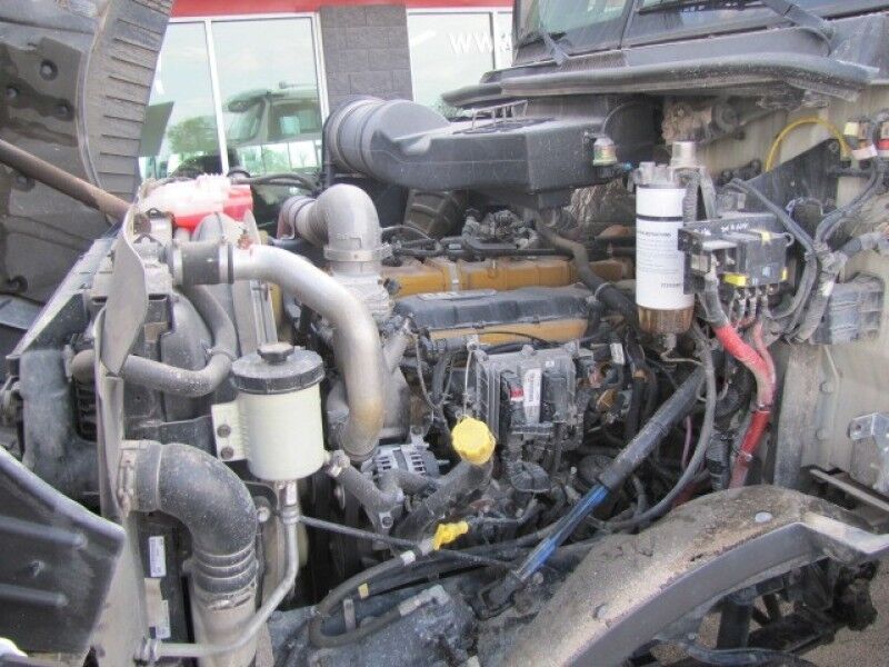 2015 Caterpillar CT660 Day Cab Collinsville OK