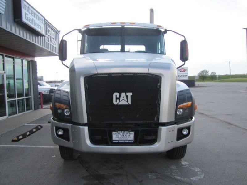 2015 Caterpillar CT660 Day Cab Collinsville OK