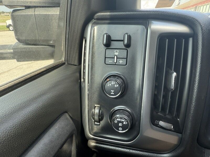 2015 Chevrolet 3500HD SRW 4x4 Diesel Utility LT Collinsville OK