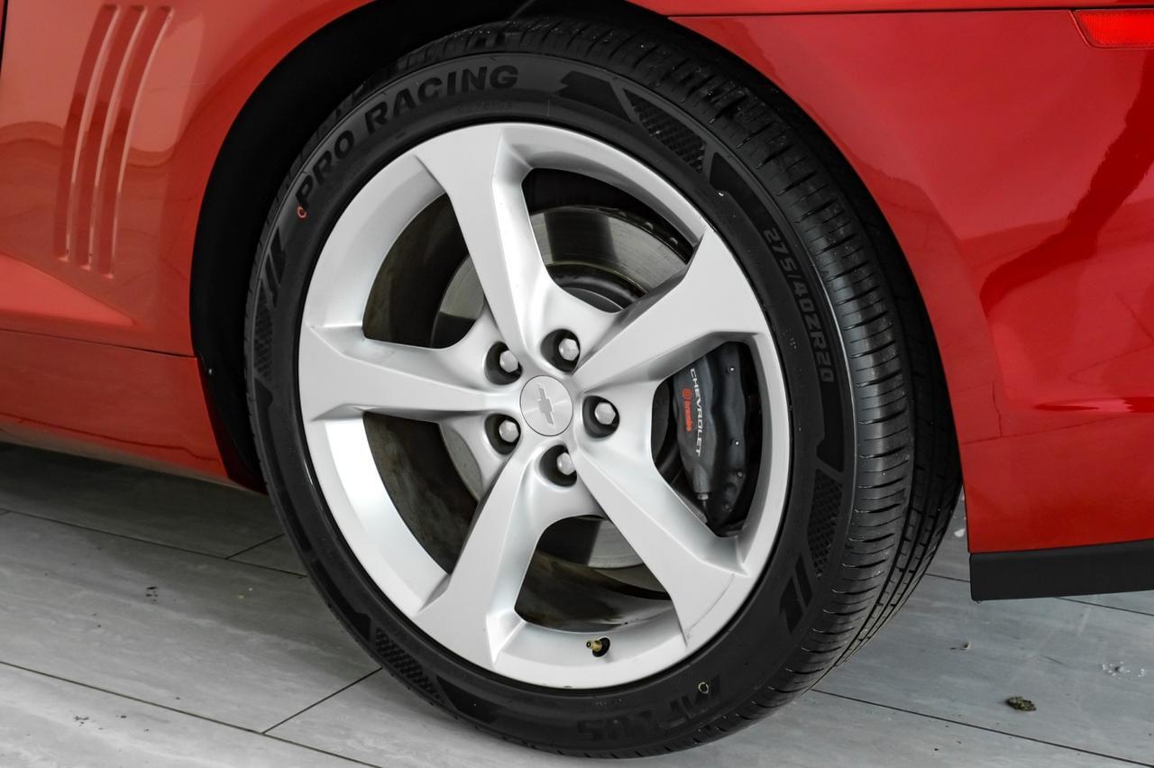 2015 Chevrolet Camaro 2SS AUTOMATIC HEADUP DISPLAY LEATHER HEATED SEATS REAR CAMERA PA Carrollton TX
