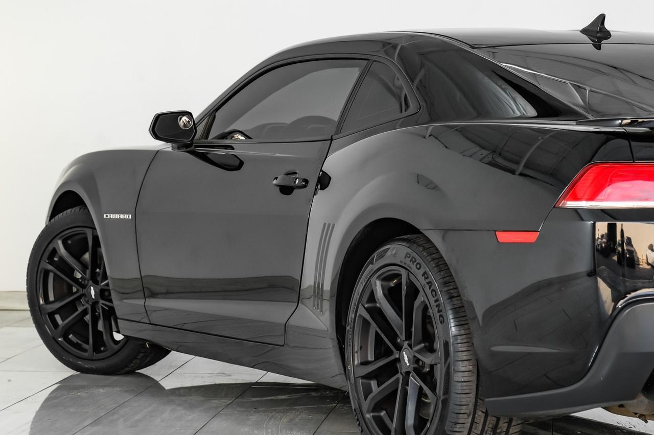 2015 Chevrolet Camaro 2SS HEADUP DISPLAY LEATHER HEATED SEATS REAR CAMERA BOSTON ACOUSTICS Carrollton TX