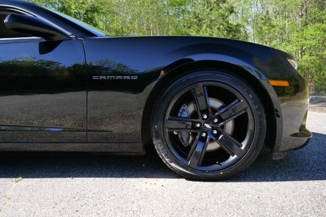 2015 Chevrolet Camaro SS / RS Package / 6.2L V8! High Point NC