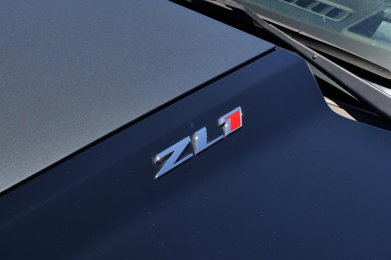 2015 Chevrolet Camaro ZL1 / 6.2L Supercharged V8 / Recaro Seats / Manual! Lincolnton NC