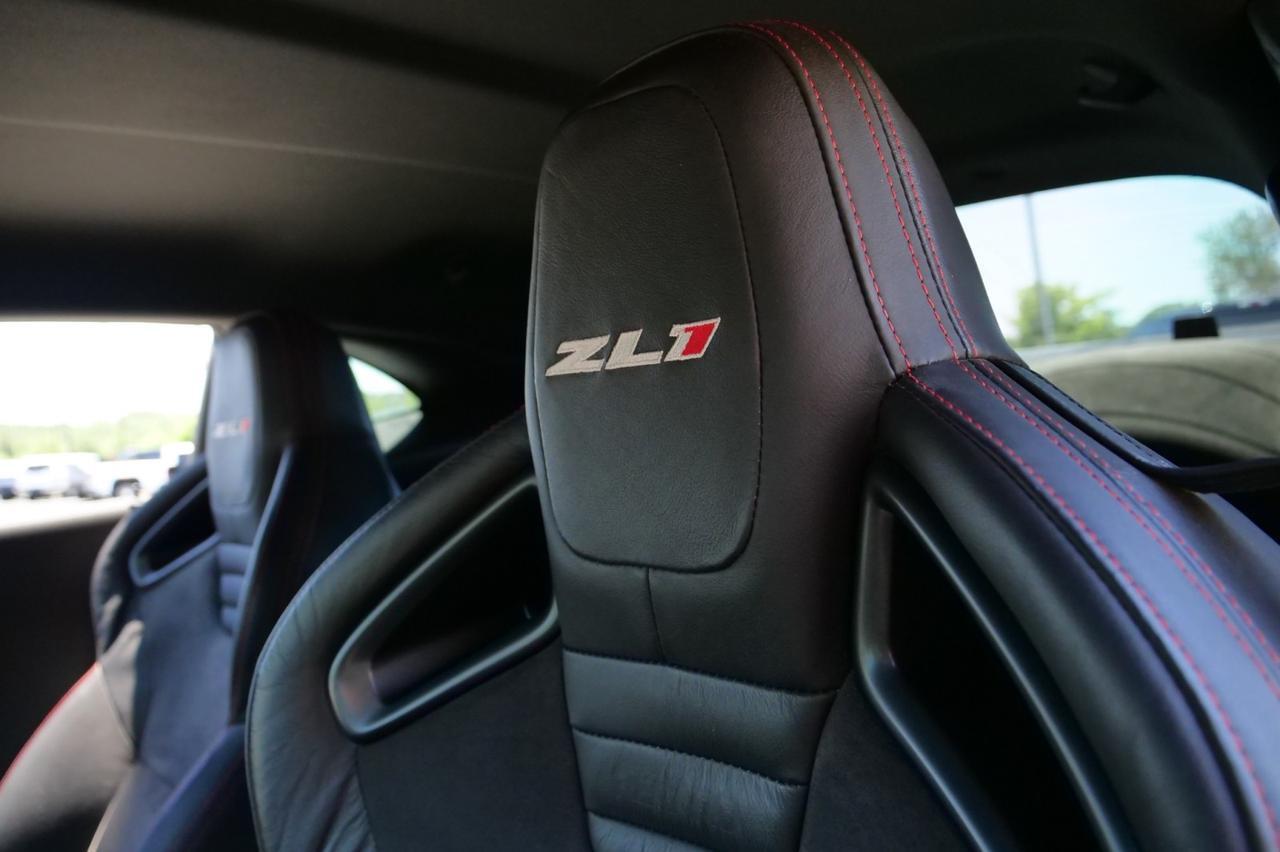 2015 Chevrolet Camaro ZL1 / 6.2L Supercharged V8 / Recaro Seats / Manual! Lincolnton NC