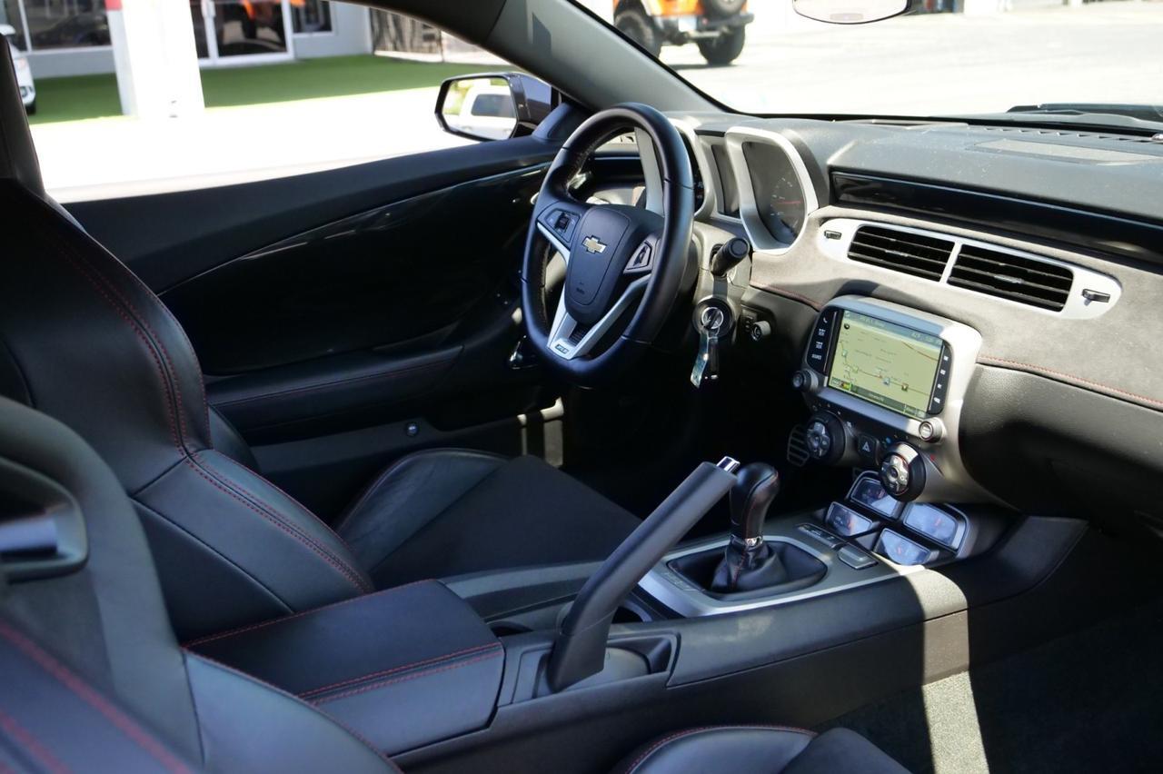 2015 Chevrolet Camaro ZL1 / 6.2L Supercharged V8 / Recaro Seats / Manual! Lincolnton NC