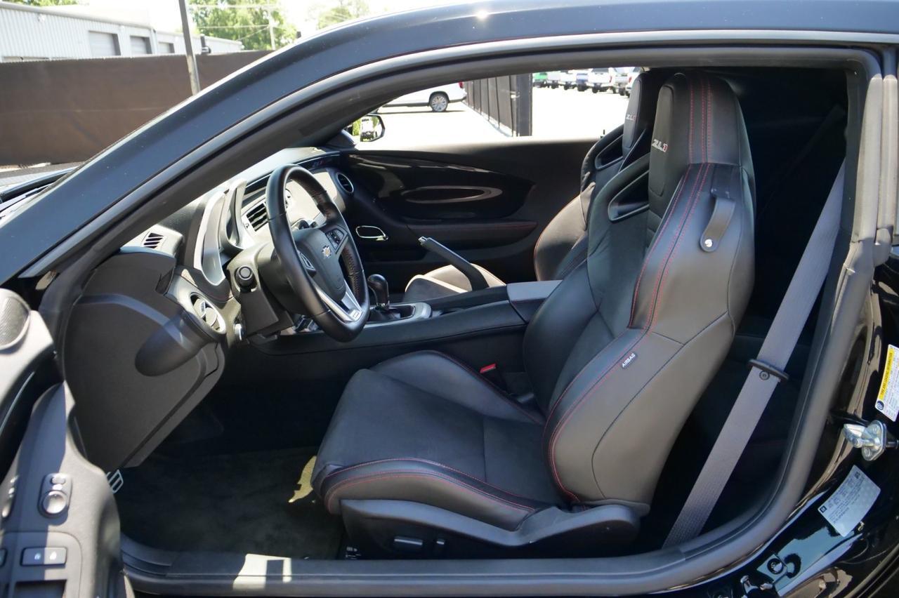 2015 Chevrolet Camaro ZL1 / 6.2L Supercharged V8 / Recaro Seats / Manual! Lincolnton NC