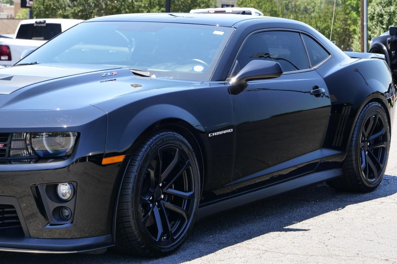 2015 Chevrolet Camaro ZL1 / 6.2L Supercharged V8 / Recaro Seats / Manual! Lincolnton NC