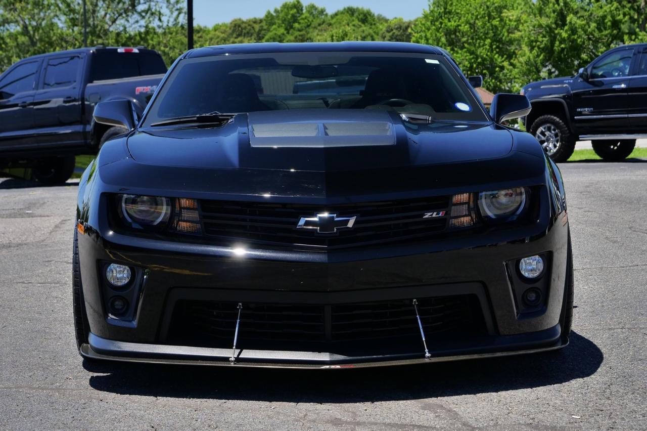 2015 Chevrolet Camaro ZL1 / 6.2L Supercharged V8 / Recaro Seats / Manual! Lincolnton NC