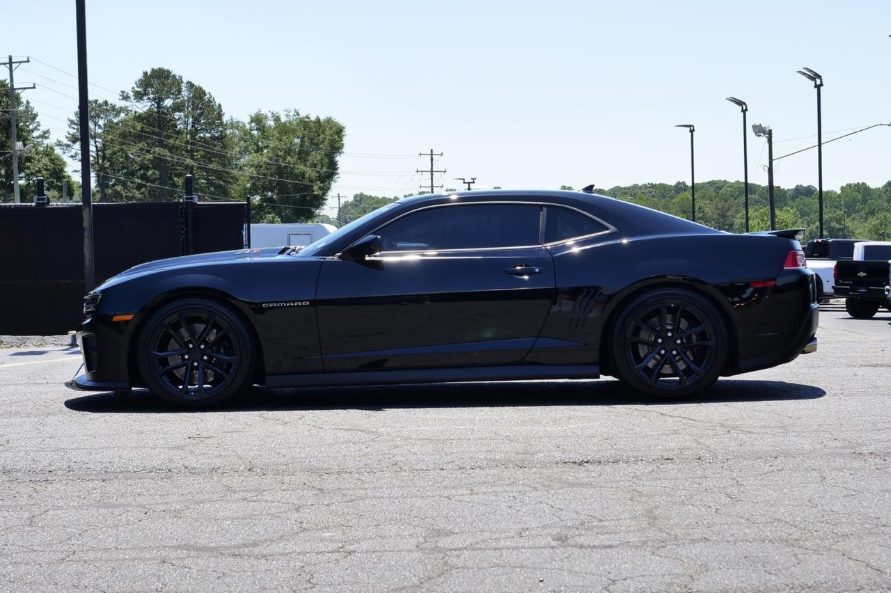 2015 Chevrolet Camaro ZL1 / 6.2L Supercharged V8 / Recaro Seats / Manual! Lincolnton NC
