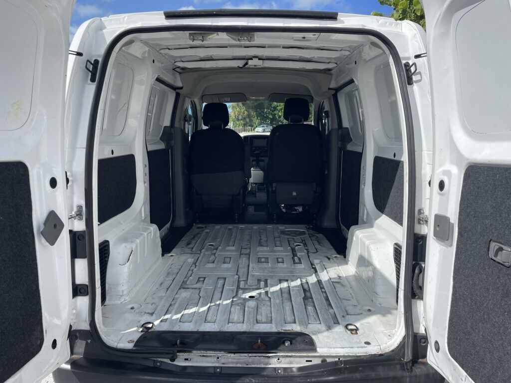 2015 Chevrolet City Express Cargo Van LS~LOW MILES~AIR CONDITIONING~ONLINE FINANCE AND SHIPPING AVAILABLE!!!!! Sarasota FL