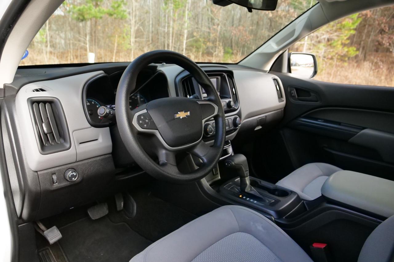 2015 Chevrolet Colorado Work Truck / Convenience Package / Cruise Control! Lincolnton NC