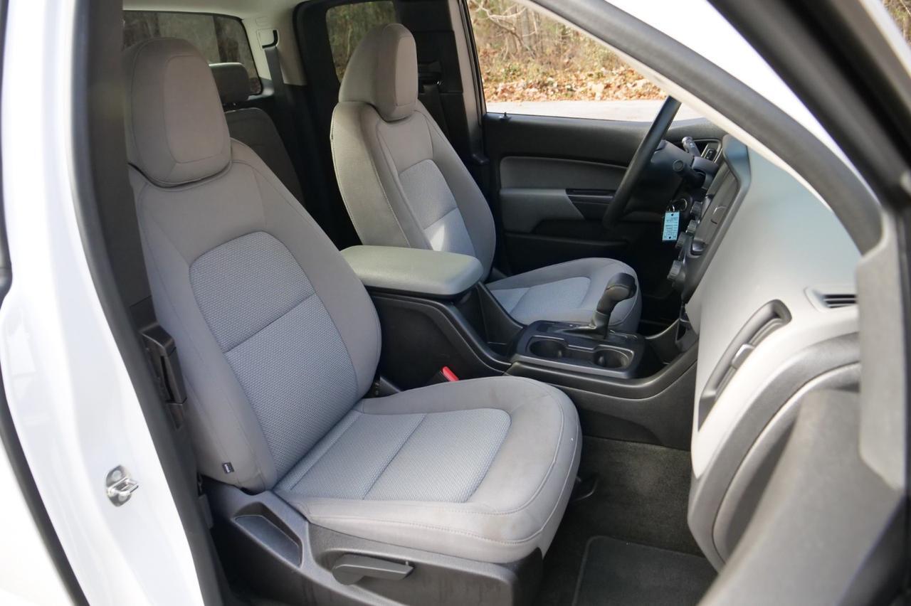 2015 Chevrolet Colorado Work Truck / Convenience Package / Cruise Control! Lincolnton NC