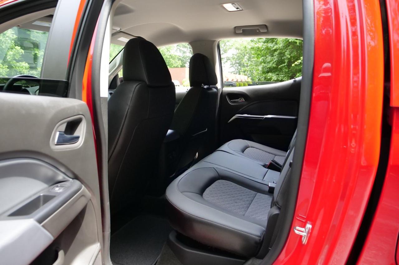 2015 Chevrolet Colorado Z71 4X4 / Bed Topper / Heated Seats! Lincolnton NC