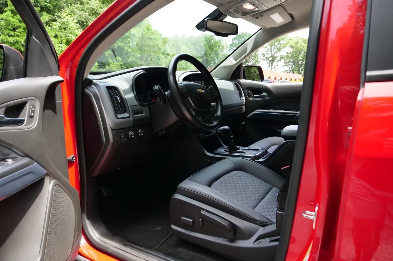2015 Chevrolet Colorado Z71 4X4 / Bed Topper / Heated Seats! Lincolnton NC