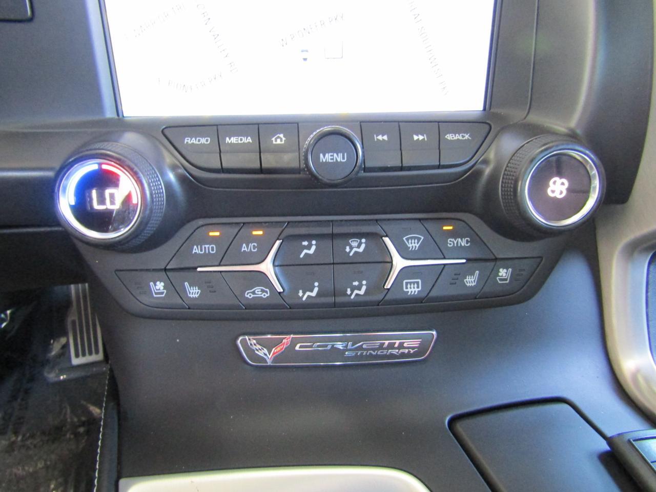2015 Chevrolet Corvette 2dr Stingray Conv w/3LT Grand Prairie TX