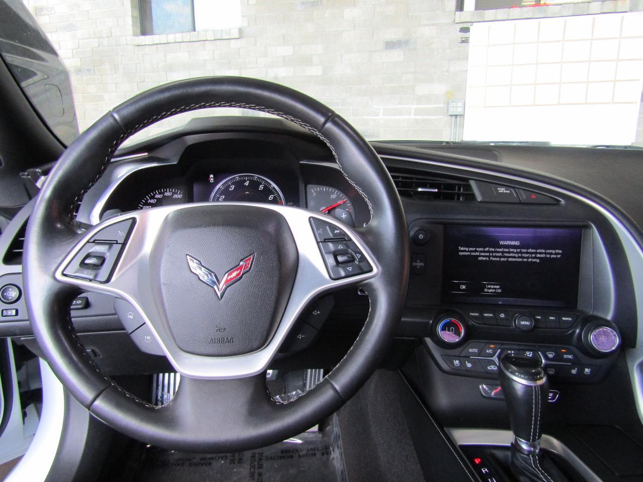 2015 Chevrolet Corvette 2dr Stingray Z51 Cpe w/2LT Z51 Grand Prairie TX