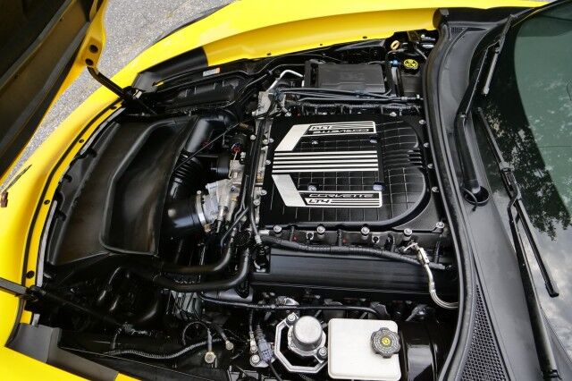2015 Chevrolet Corvette Z06 3LZ / Ground Effects / Carbon Fiber Roof & Trim! High Point NC