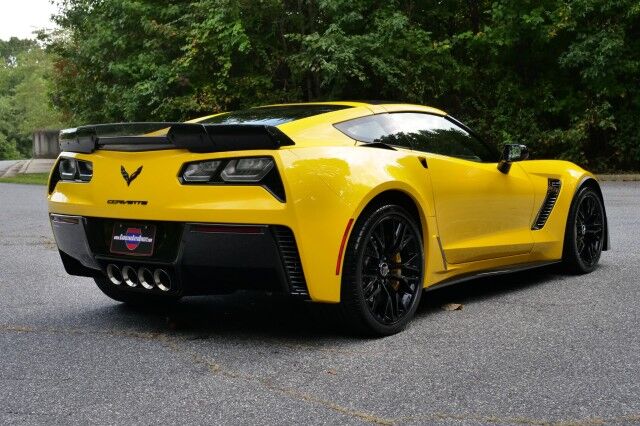 2015 Chevrolet Corvette Z06 3LZ / Ground Effects / Carbon Fiber Roof & Trim! High Point NC