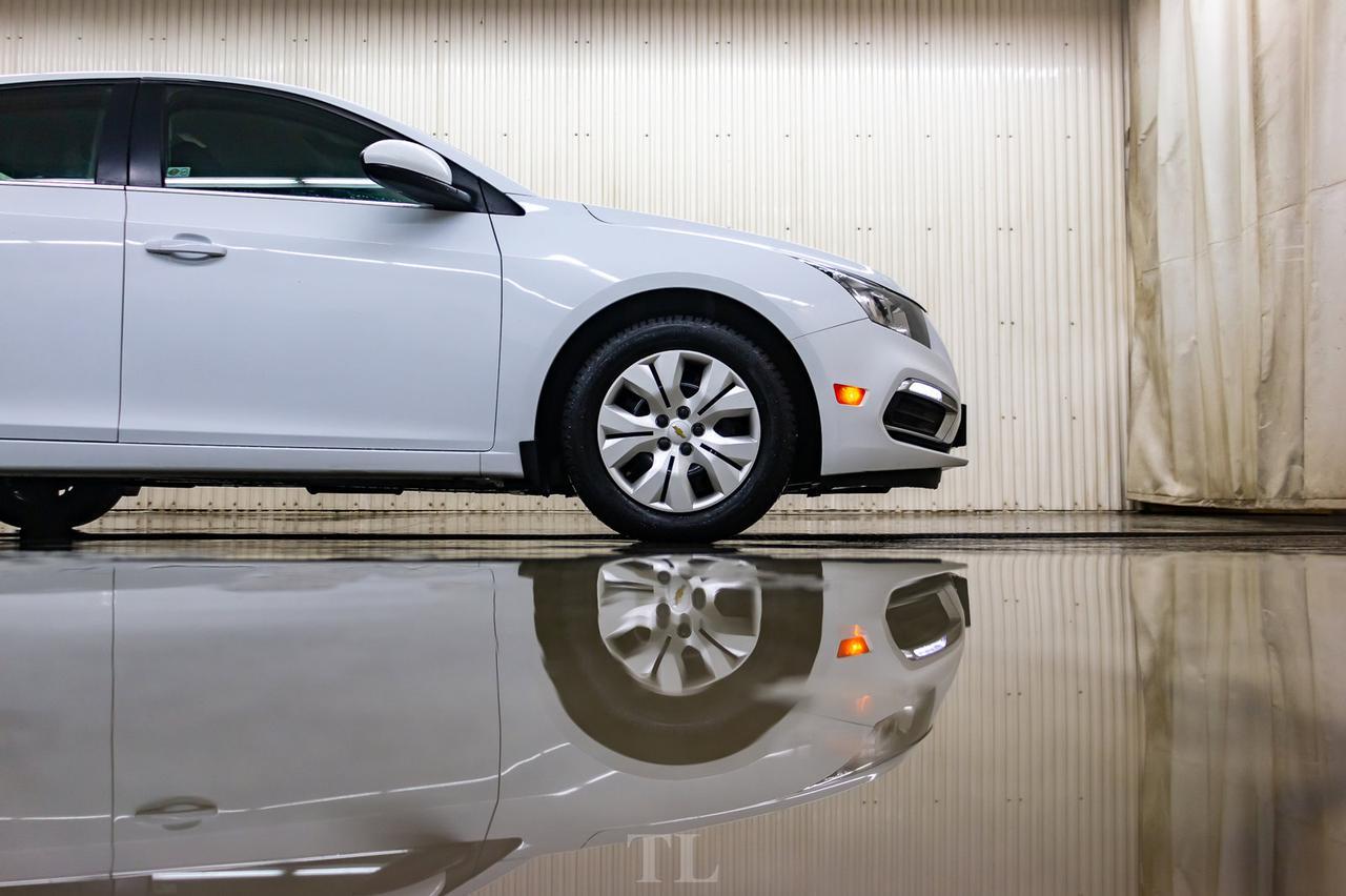 2015 Chevrolet Cruze 1LT BCam Remote Start Red Deer AB