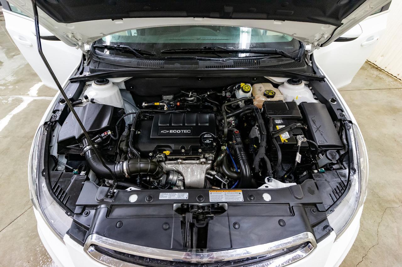 2015 Chevrolet Cruze 1LT BCam Remote Start Red Deer AB