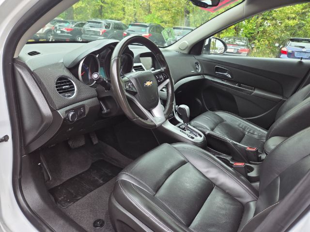 2015 Chevrolet Cruze 2LT Auto Elgin IL