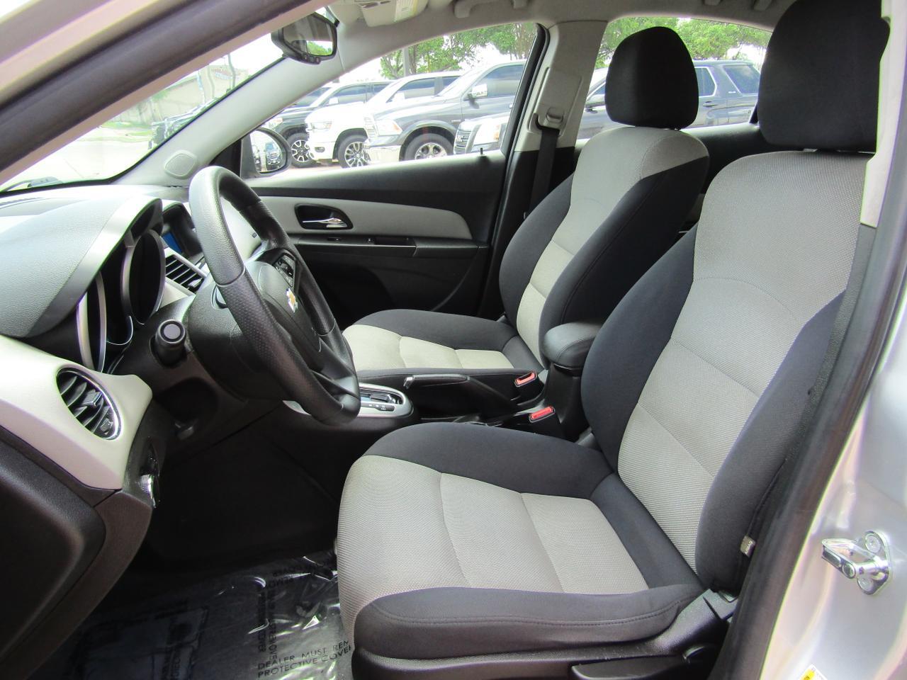 2015 Chevrolet Cruze 4dr Sdn Auto LS Grand Prairie TX