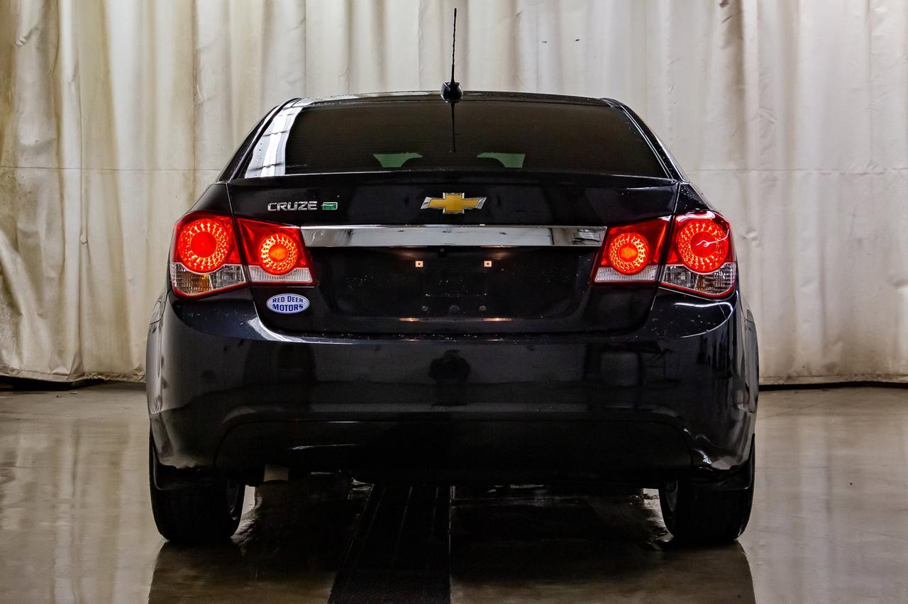 2015 Chevrolet Cruze Diesel Leather Roof Nav BCam Red Deer AB