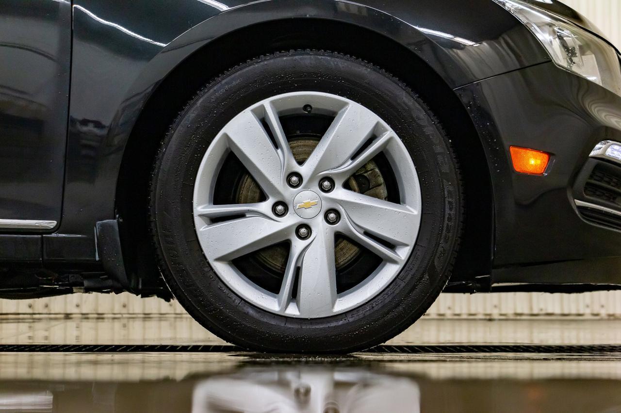 2015 Chevrolet Cruze Diesel Leather Roof Nav BCam Red Deer AB