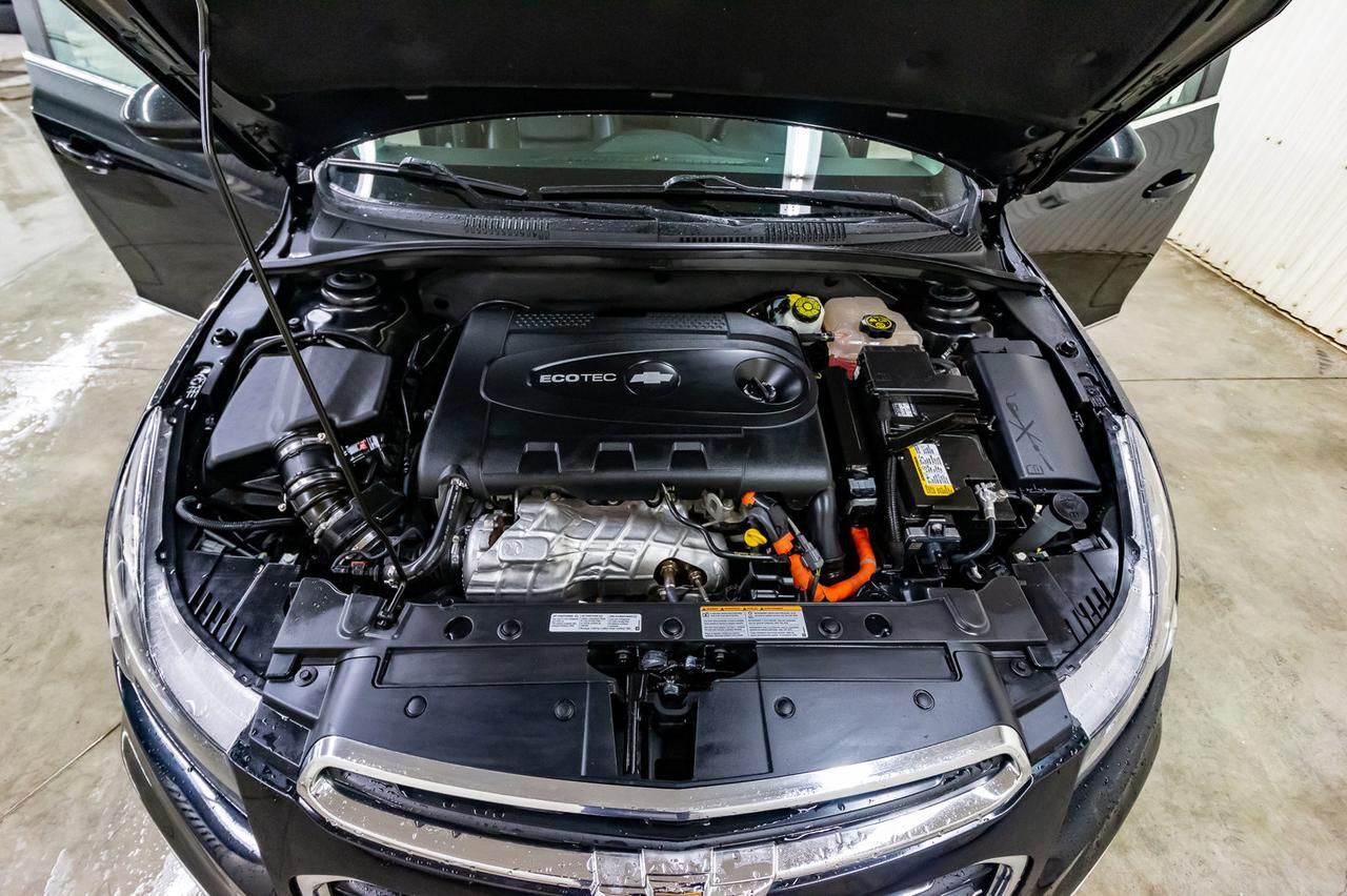 2015 Chevrolet Cruze Diesel Leather Roof Nav BCam Red Deer AB