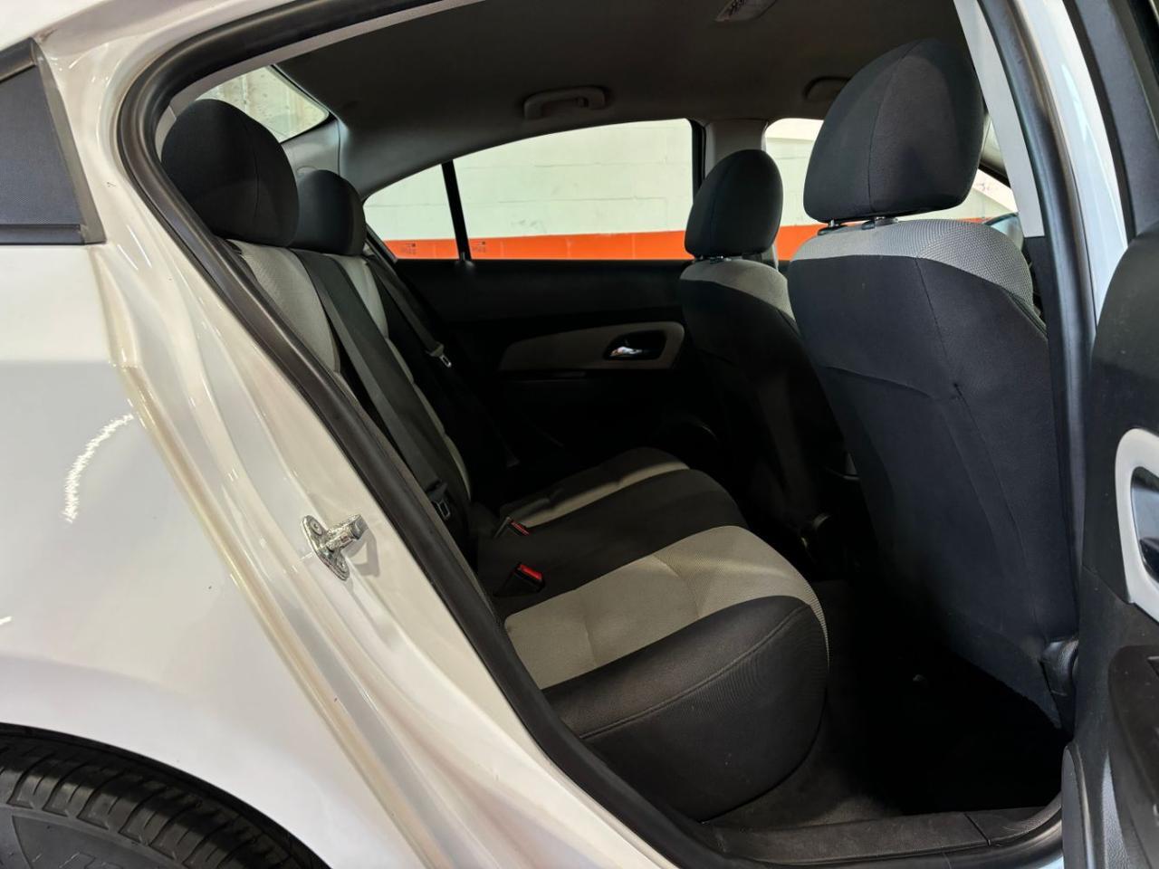 2015 Chevrolet Cruze LS Auto Franklin OH