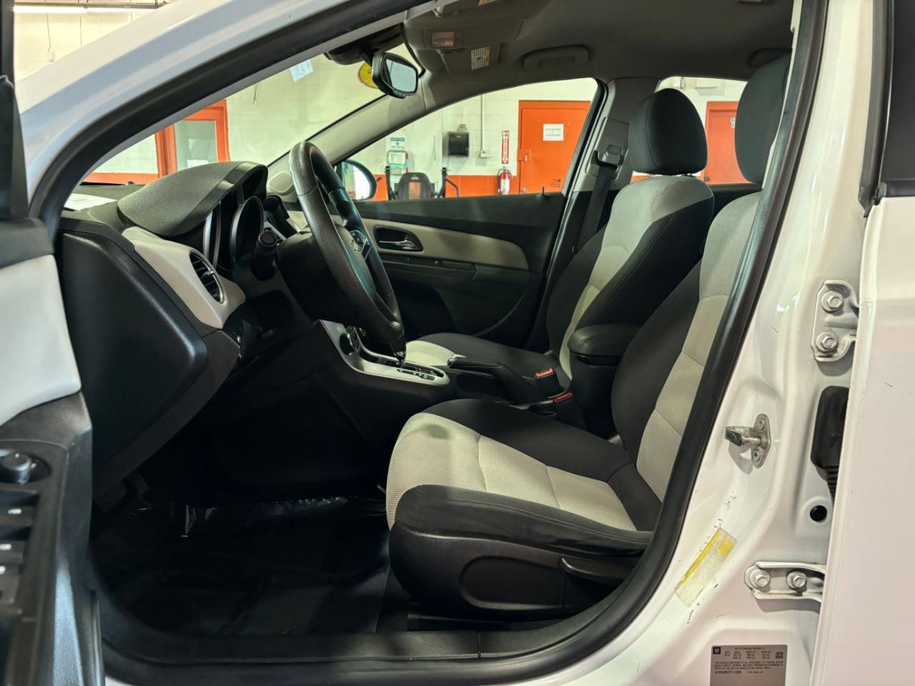 2015 Chevrolet Cruze LS Auto Franklin OH