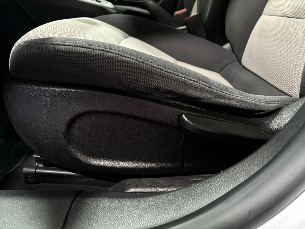 2015 Chevrolet Cruze LS Auto Franklin OH