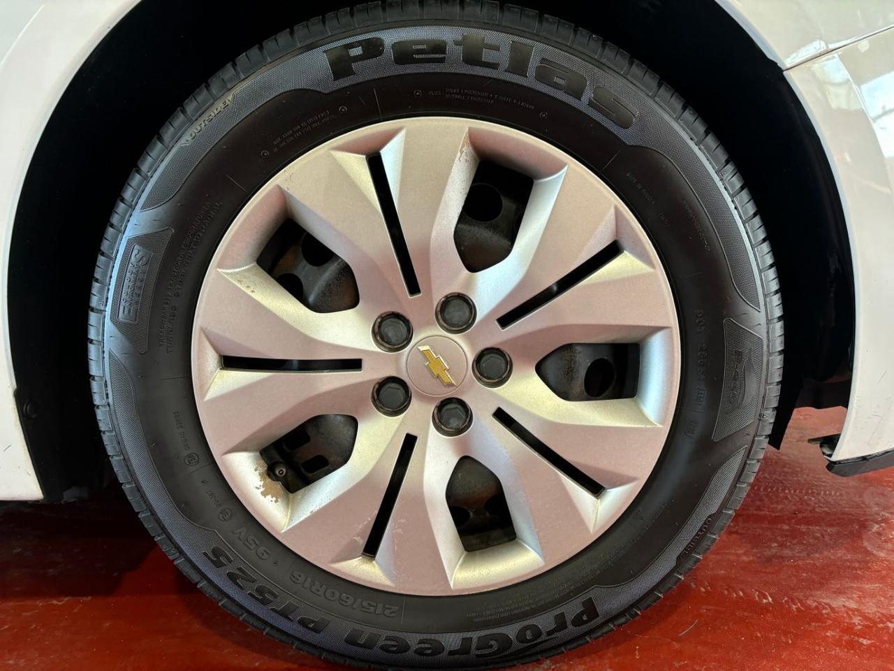 2015 Chevrolet Cruze LS Auto Franklin OH