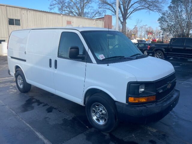 2015 Chevrolet Express 2500 Cargo photo 4