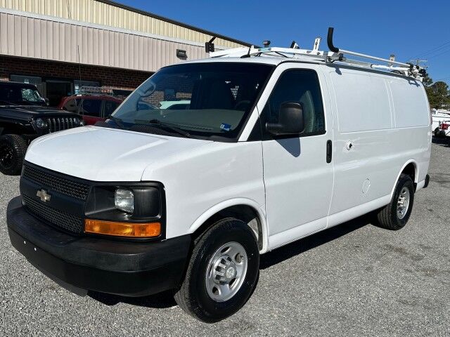 2015 Chevrolet Express 2500 Cargo Van w/ Ladder Rack & Bin Pkg