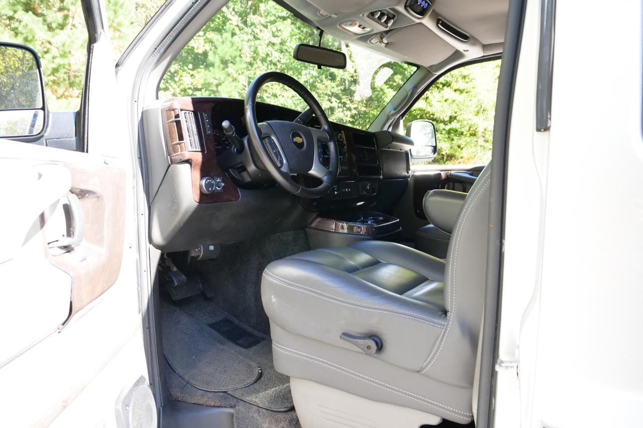 2015 Chevrolet Express Explorer Conversion Van / Limited SE / 9 Passenger! Lincolnton NC