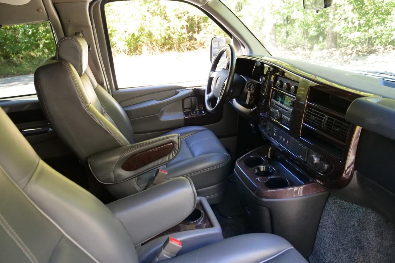 2015 Chevrolet Express Explorer Conversion Van / Limited SE / 9 Passenger! Lincolnton NC
