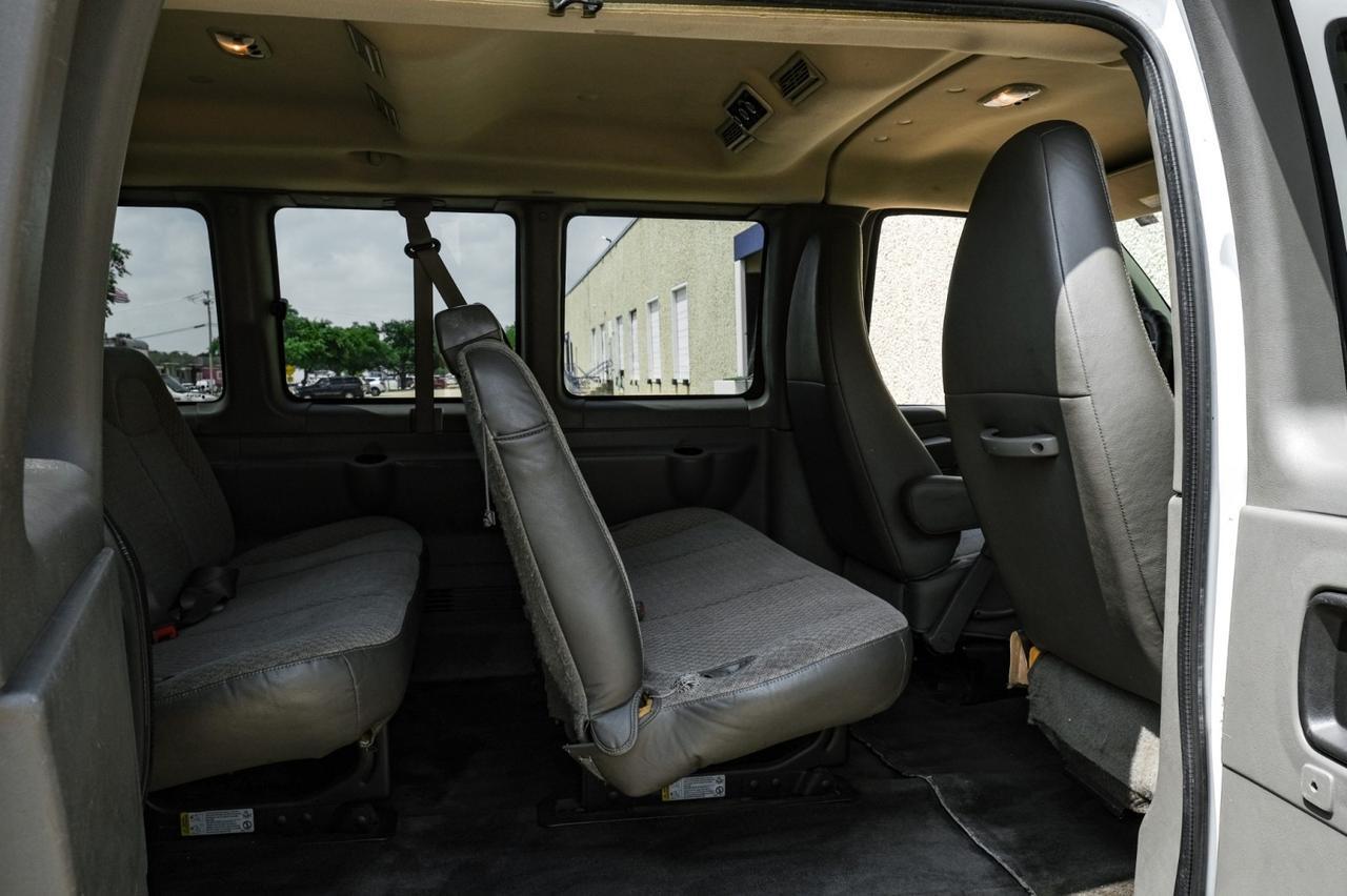2015 Chevrolet Express Passenger LT Farmers Branch TX