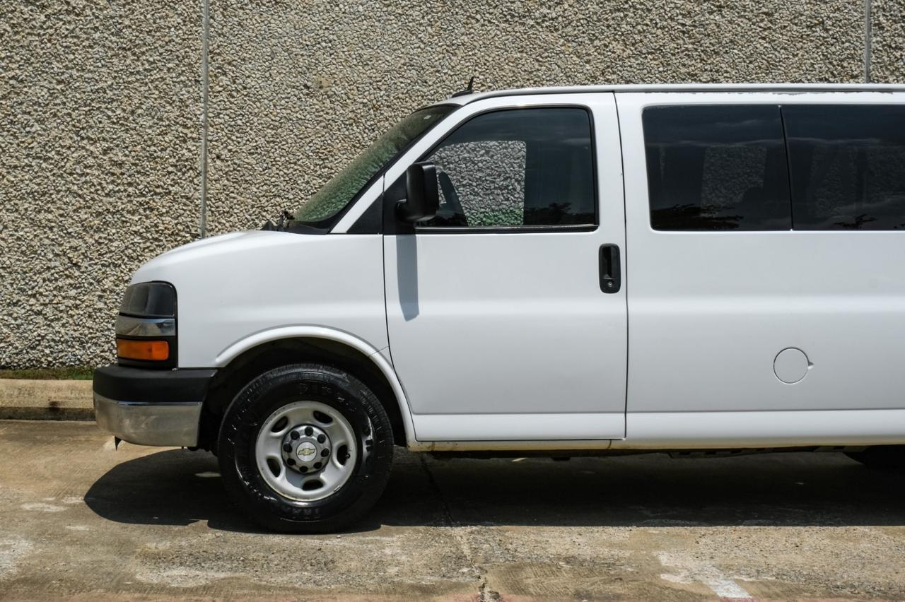 2015 Chevrolet Express Passenger LT Farmers Branch TX