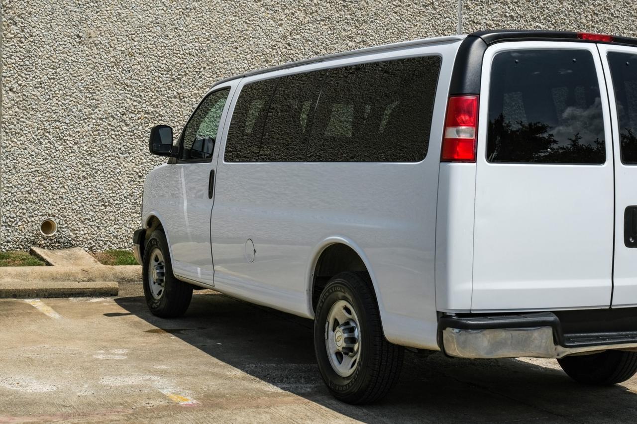 2015 Chevrolet Express Passenger LT Farmers Branch TX