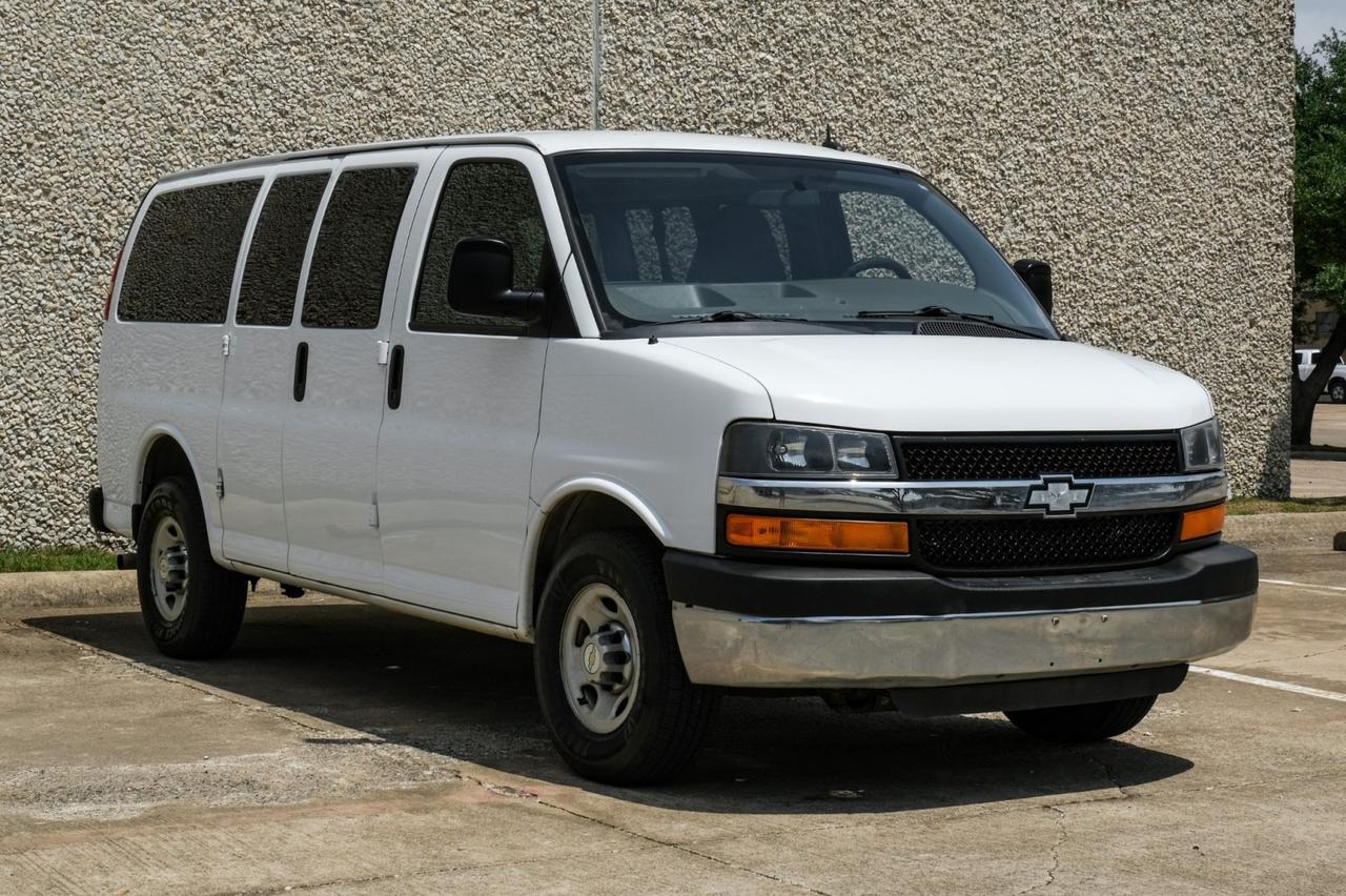 2015 Chevrolet Express Passenger LT Farmers Branch TX