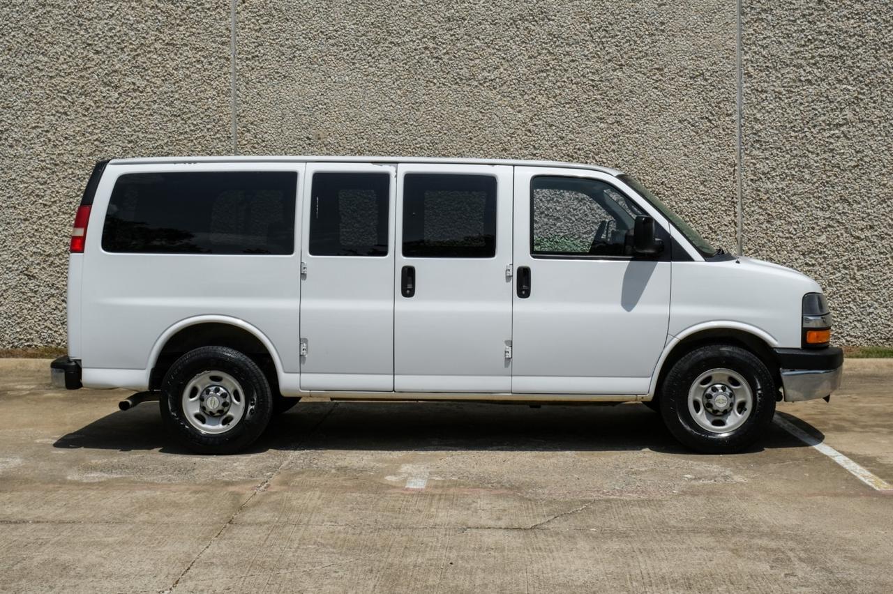 2015 Chevrolet Express Passenger LT Farmers Branch TX