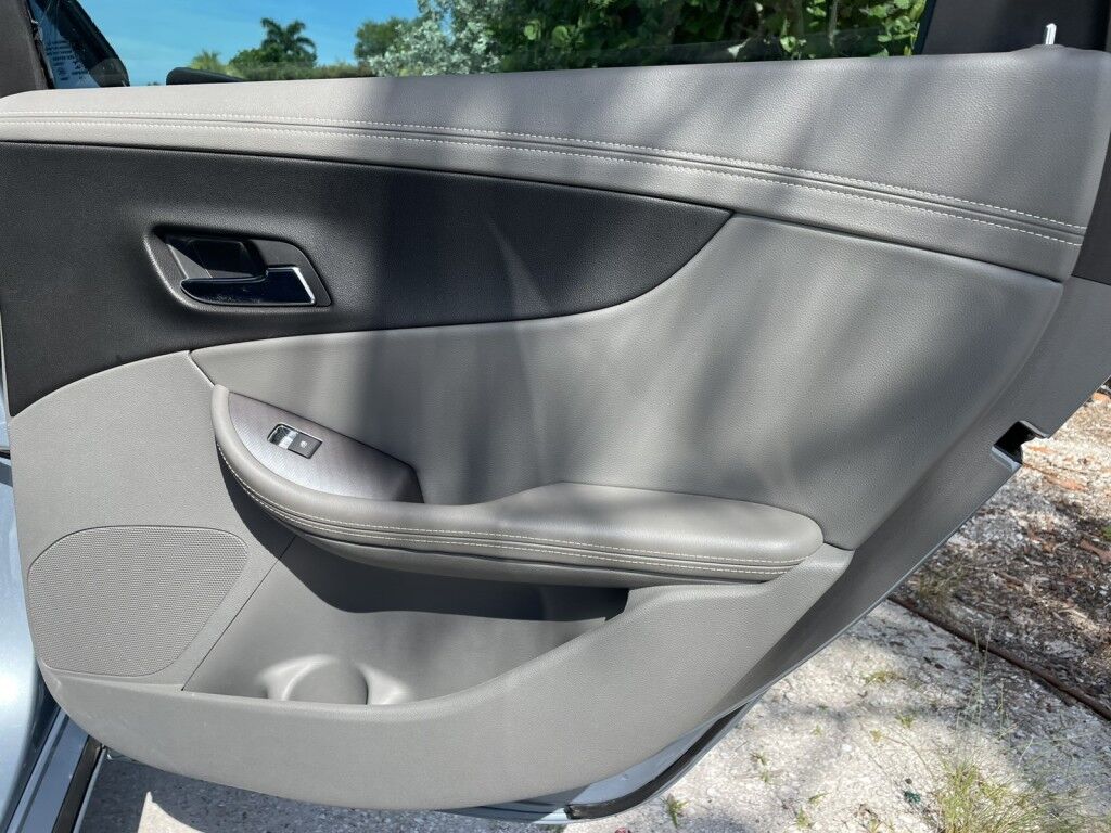 2015 Chevrolet Impala LS~POWER SEATS~POWER WINDOWS~ONLINE FINANCE AND SHIPPING AVAILAB Sarasota FL