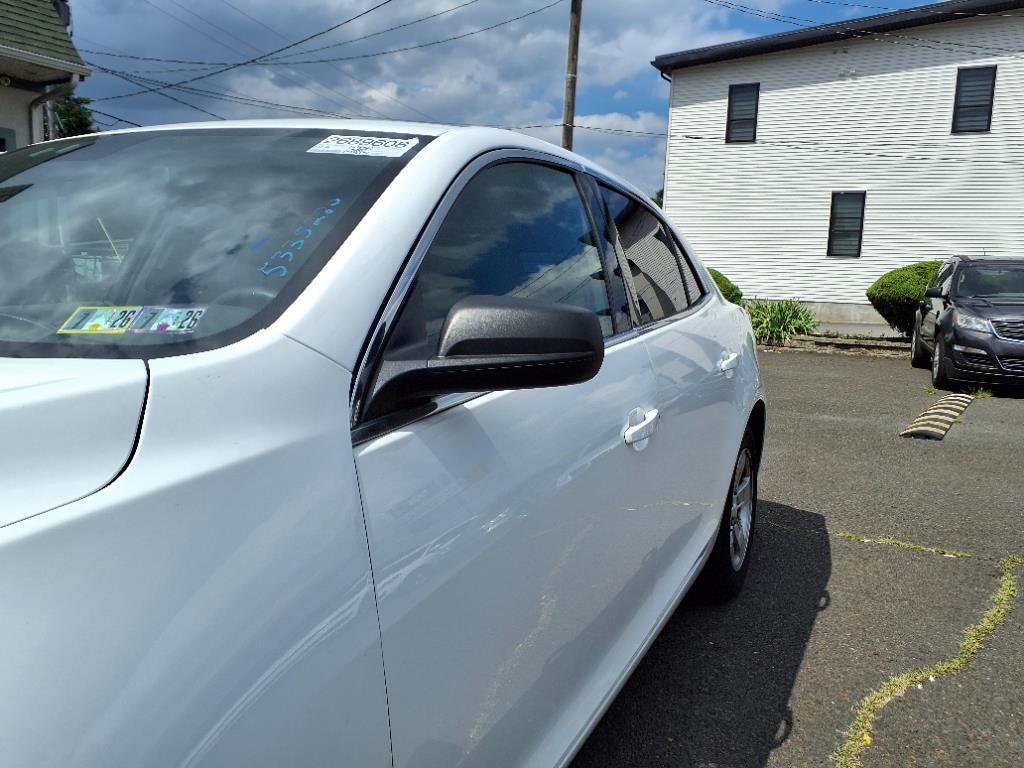 2015 Chevrolet Malibu Levittown PA