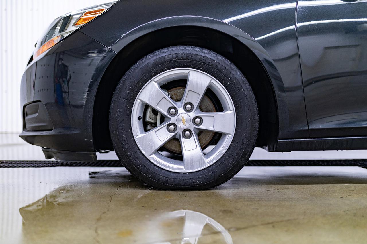 2015 Chevrolet Malibu LS Red Deer AB