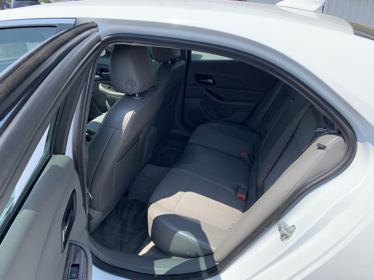 2015 Chevrolet Malibu LT Sedan 4D Aurora MO