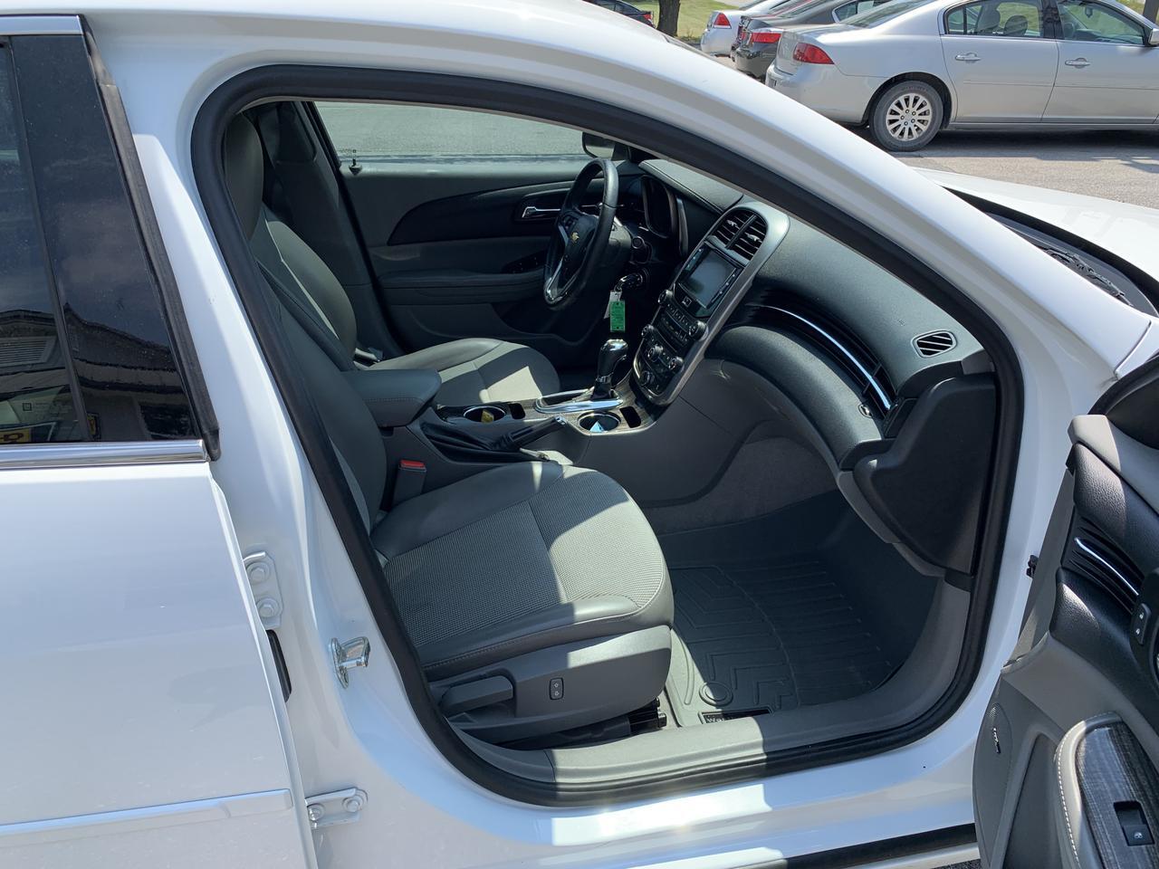 2015 Chevrolet Malibu LT Sedan 4D Aurora MO
