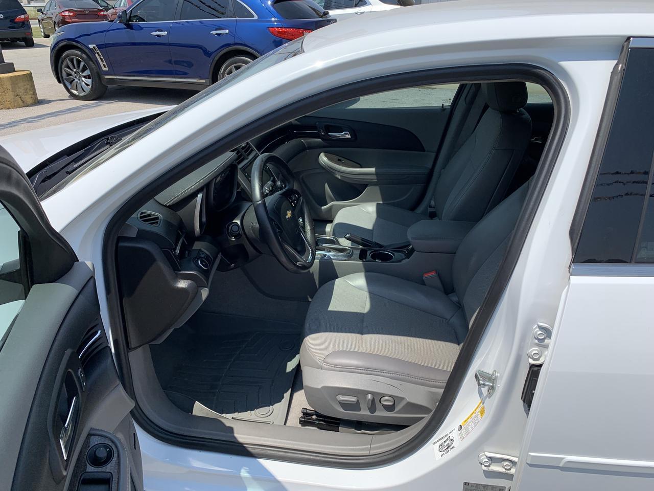 2015 Chevrolet Malibu LT Sedan 4D Aurora MO