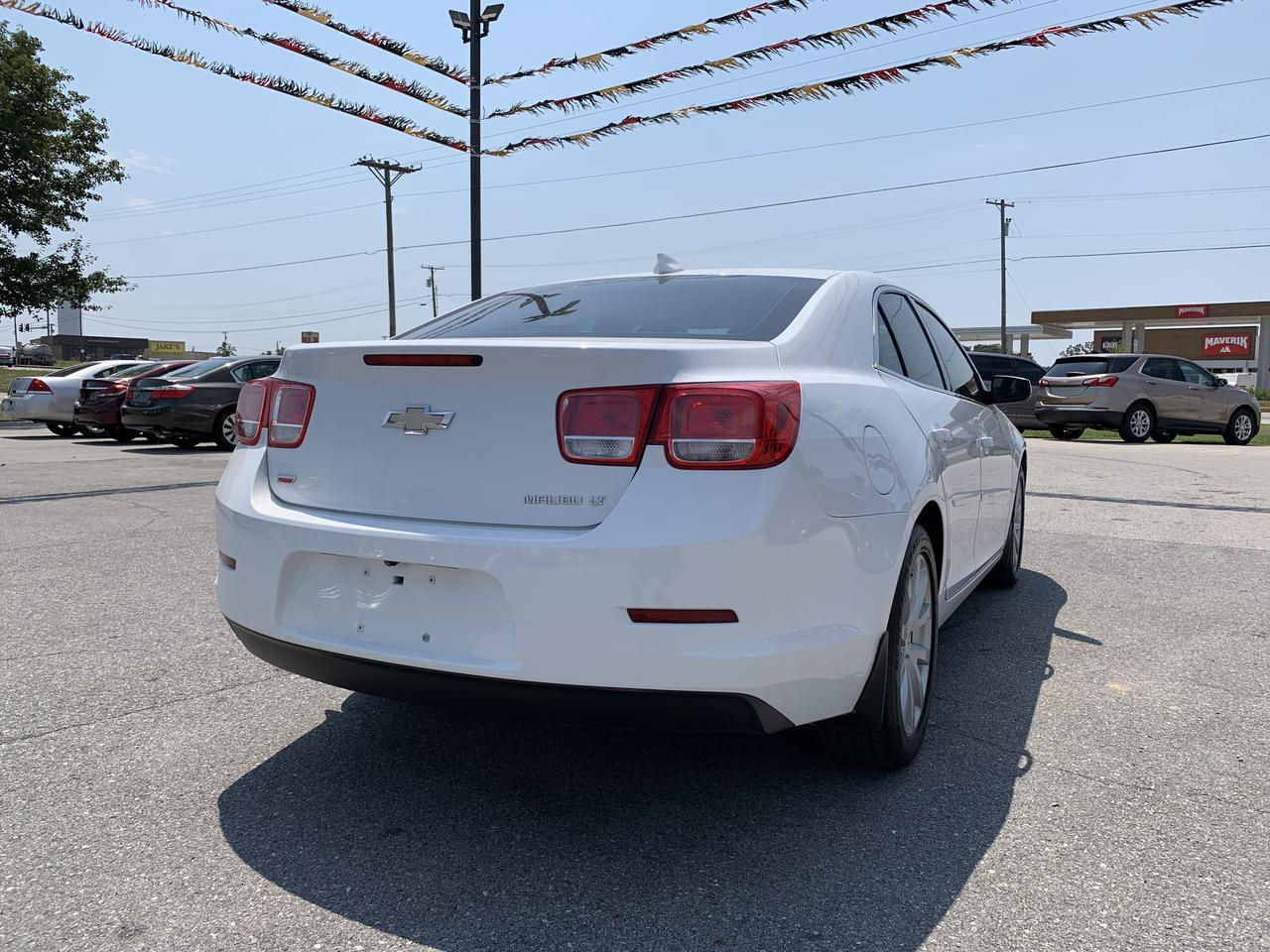 2015 Chevrolet Malibu LT Sedan 4D Aurora MO